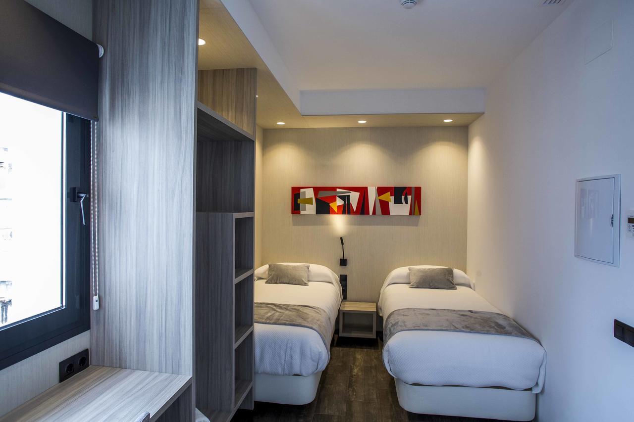 Hostal Sevilla Santa Justa - Adults Only Exterior photo