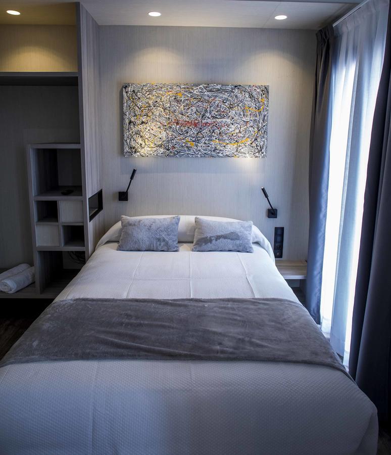 Hostal Sevilla Santa Justa - Adults Only Exterior photo