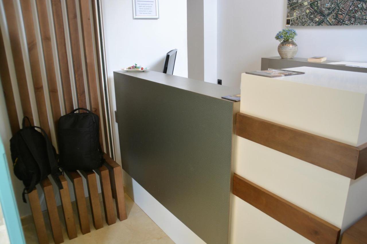 Hostal Sevilla Santa Justa - Adults Only Exterior photo